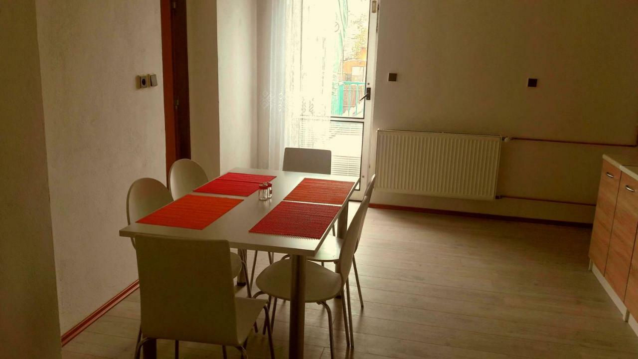 Apartman Rozsochy Apartment Ngoại thất bức ảnh